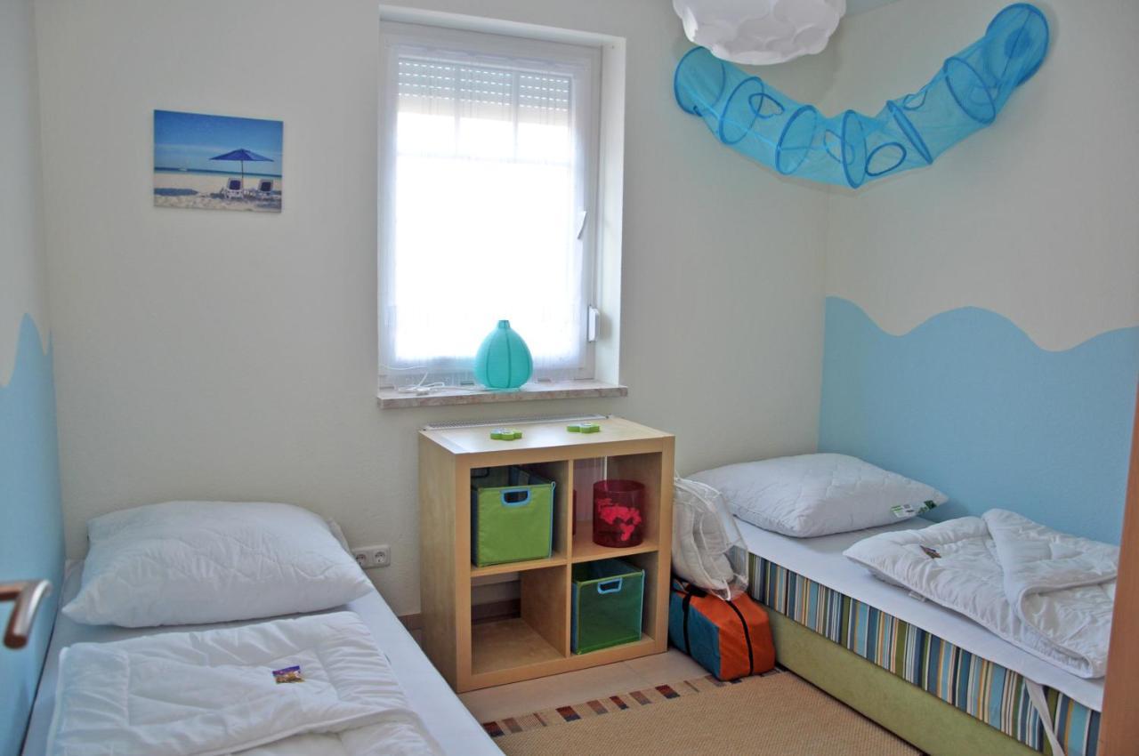Ferienhaus Mueritzbrise / Eg-Appartement Marienfelde ภายนอก รูปภาพ